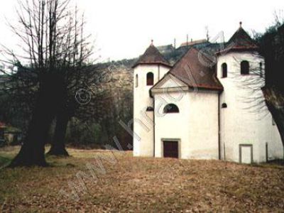 kostel Panny Marie pod Skalou