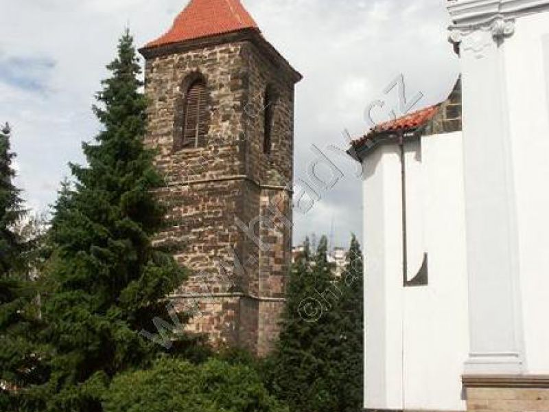 zvonice u kostela sv. Gotharda
