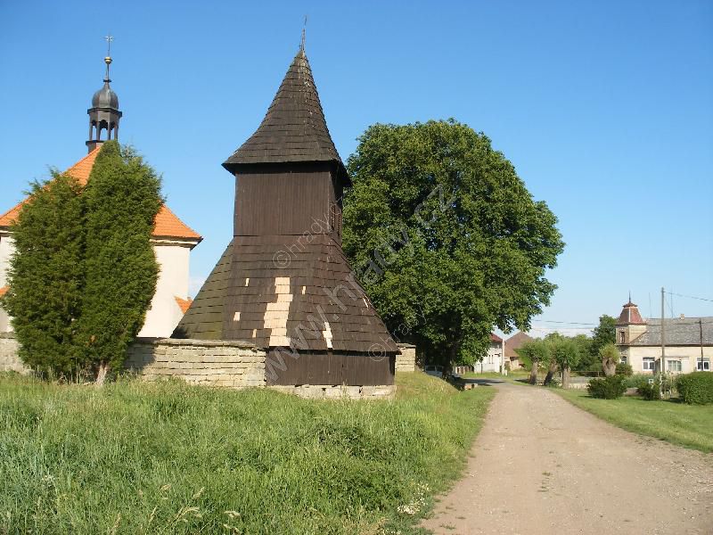 zvonice u kostela sv. Jiří