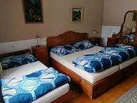 Pokoj 1, pro tři osoby na spani - chalupa ubytování Staré Hamry