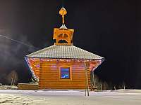 Zvonička v zimě - chata k pronájmu Velké Karlovice