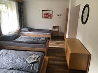 2-čtyřlůžkový pokoj s manželskou postelí - Bystřička