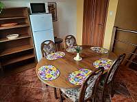 V kuchyni - rekreační dům k pronájmu Tichá na Moravě
