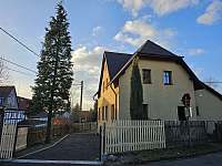 Ubytování Janov u Hřenska - rekreační dům k pronájmu