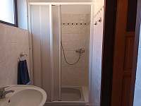 Sprchový kout - apartmán k pronajmutí Turnov