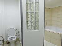 WC, koupelna Apartmán - pronájem chaty Besedice