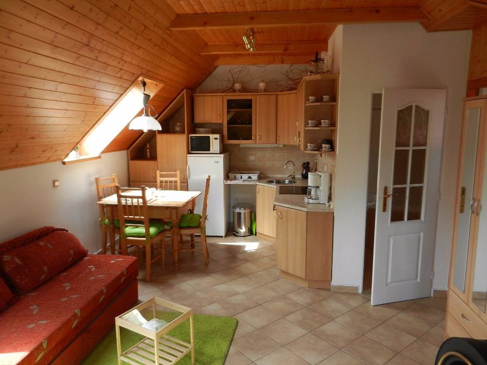 Aprtmány Na Louce - Rovensko pod Troskami - Český ráj