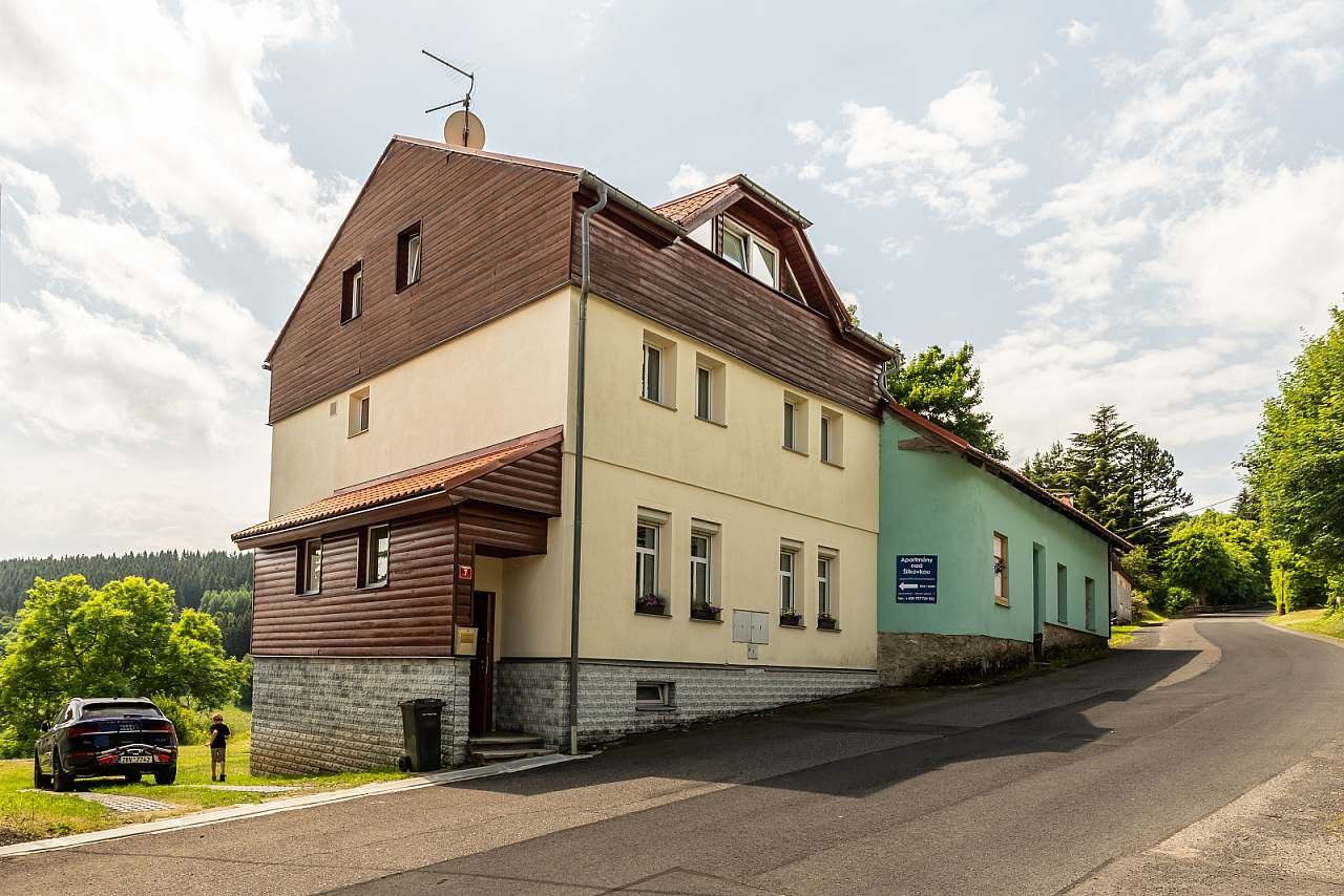 Apartmány nad Šlikovkou