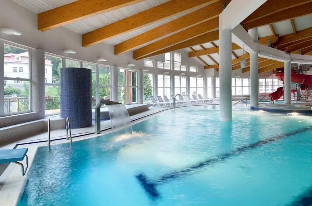 Aquacentrum Agricola se saunovým světem vzdálené v docházkové vzdálenosti