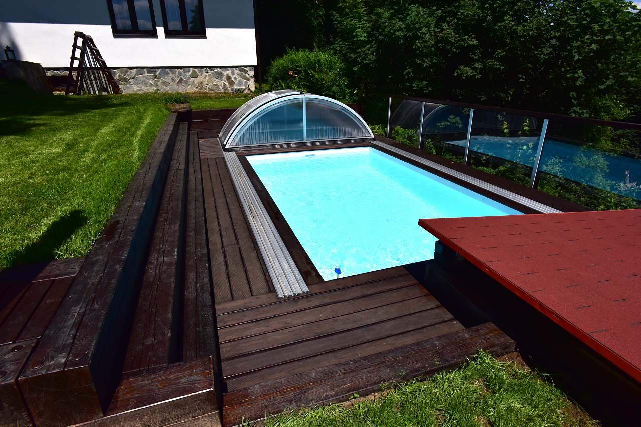 Bazén se slanou vodou 5x3x1,3m