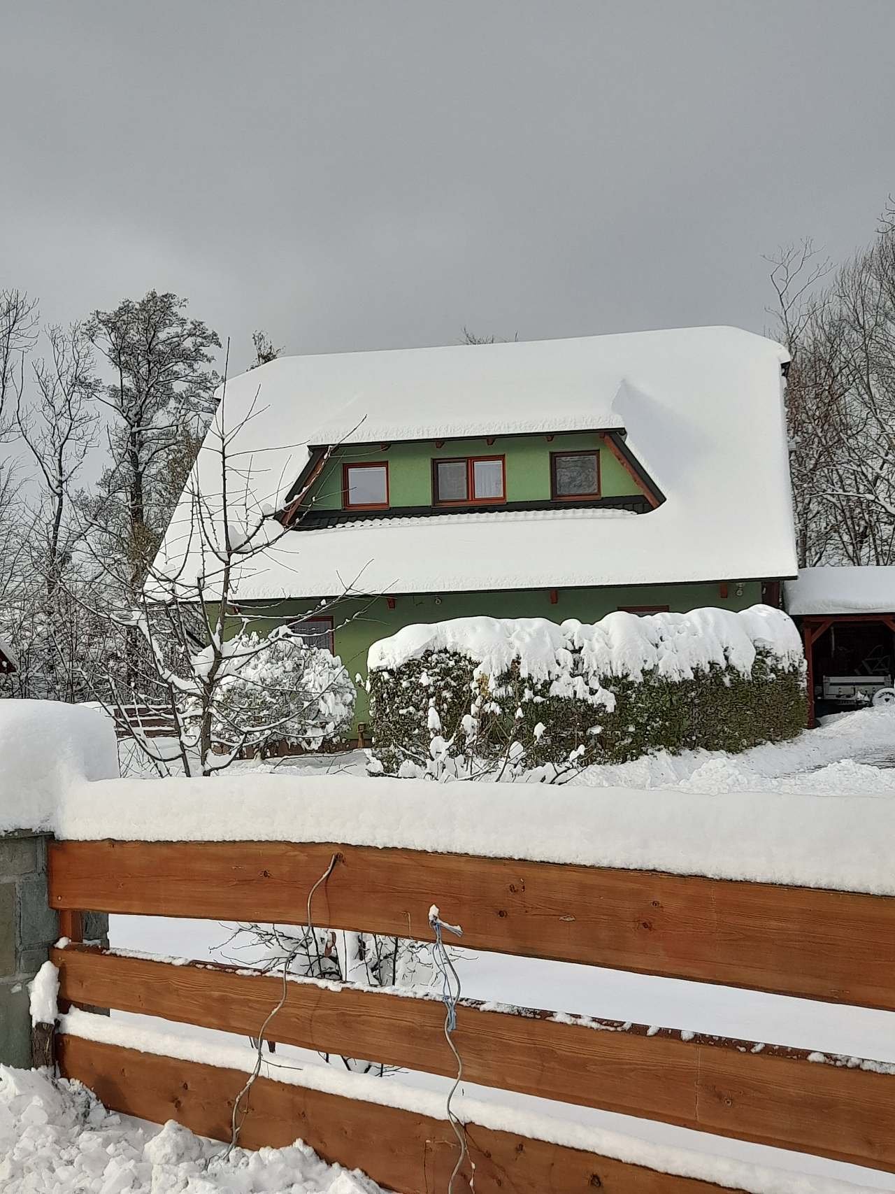 Chalupa v zimně