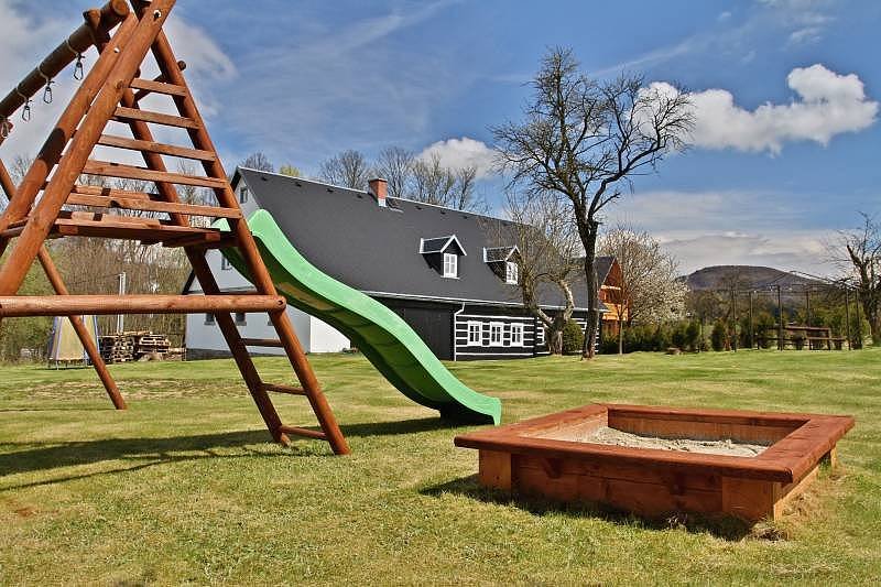 ubytování Tomiškův rybník - chalupa k pronájmu - Dolní Chřibská