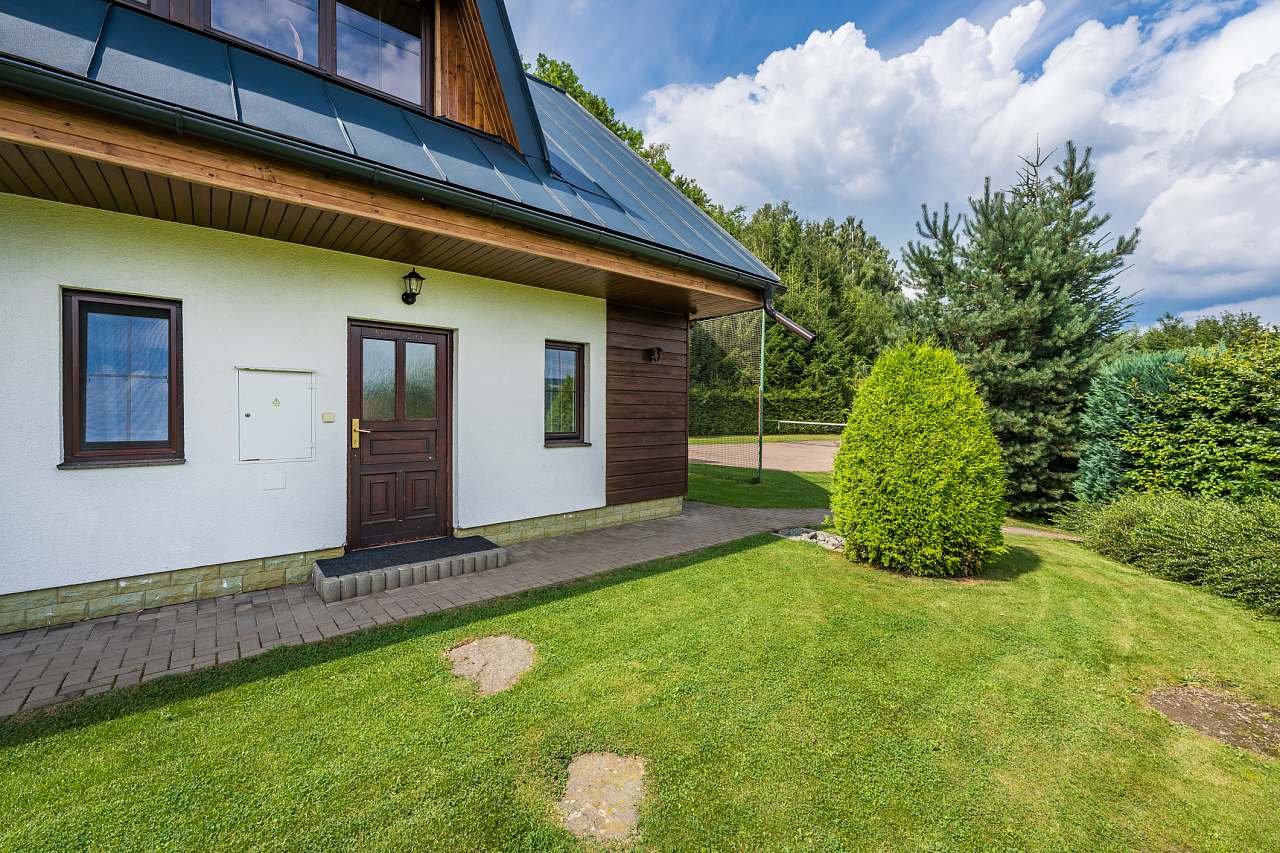 Chata Mira - hlavní vchod