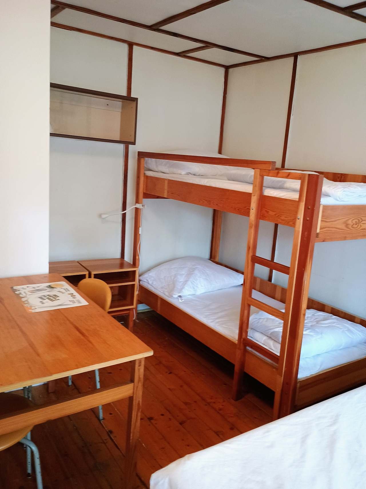 Chatka Borůvka u Máchova Jezera - Vnitřek chatky