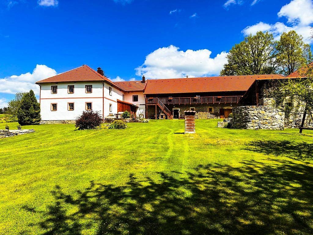 Farma Náhlov - Frymburk - Jižní Čechy