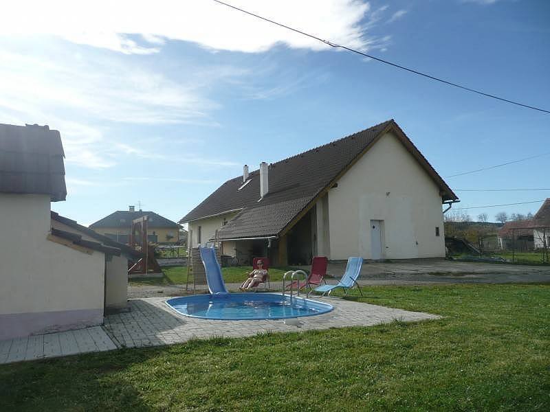 Chalupa s vnitřním bazénem - Bohunice - Jižní Čechy