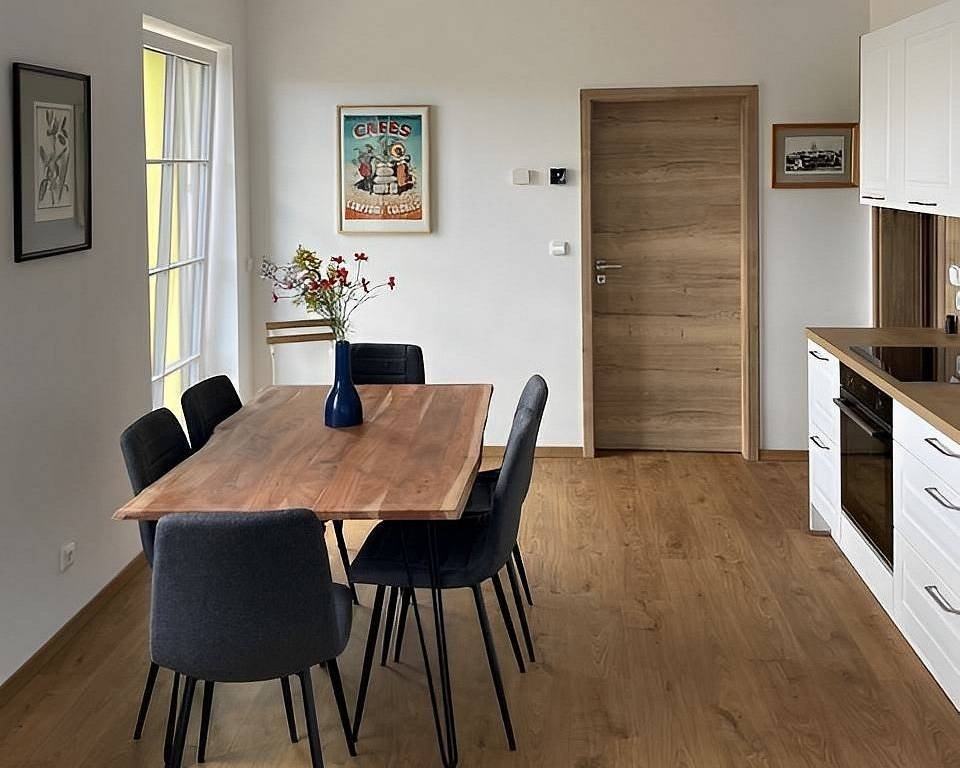 Kuchyňský a jídelní prostor