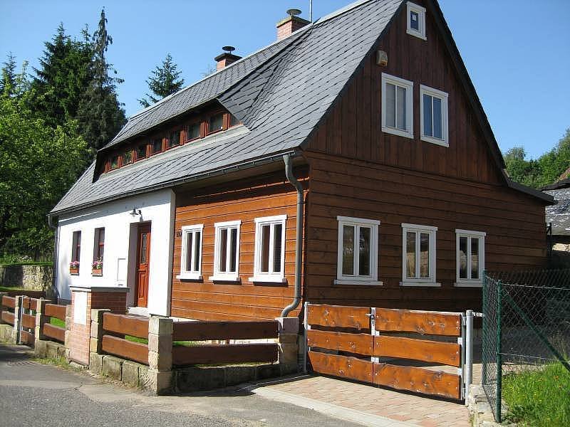 ubytování Přehrada Lesenská přehrada - chata k pronájmu - Jiřetín pod Jedlovou