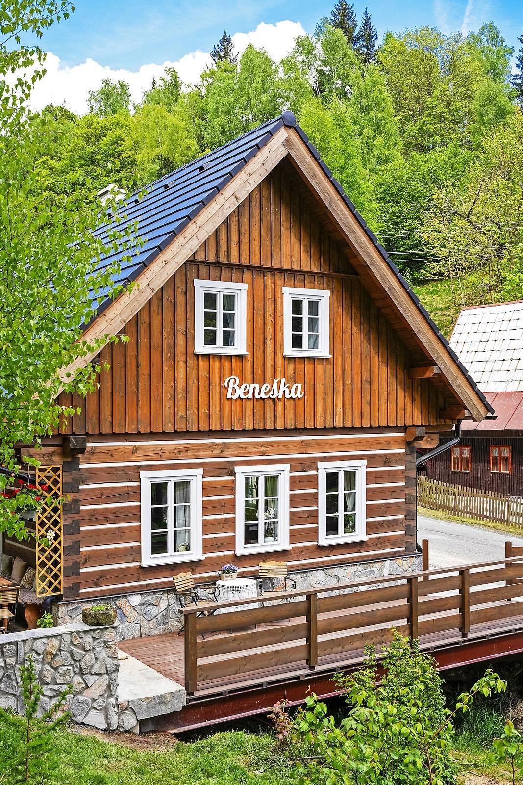 Luxusně zařízená Roubenka Beneška