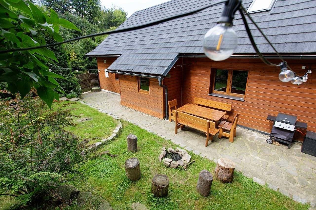 Maso na grilu nebo guláš v kotlíku?