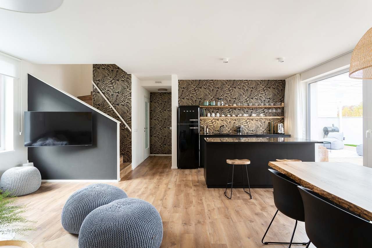 obývací pokoj s kuchyní