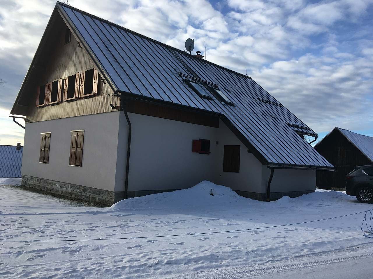 Parkovací místa u chalupy