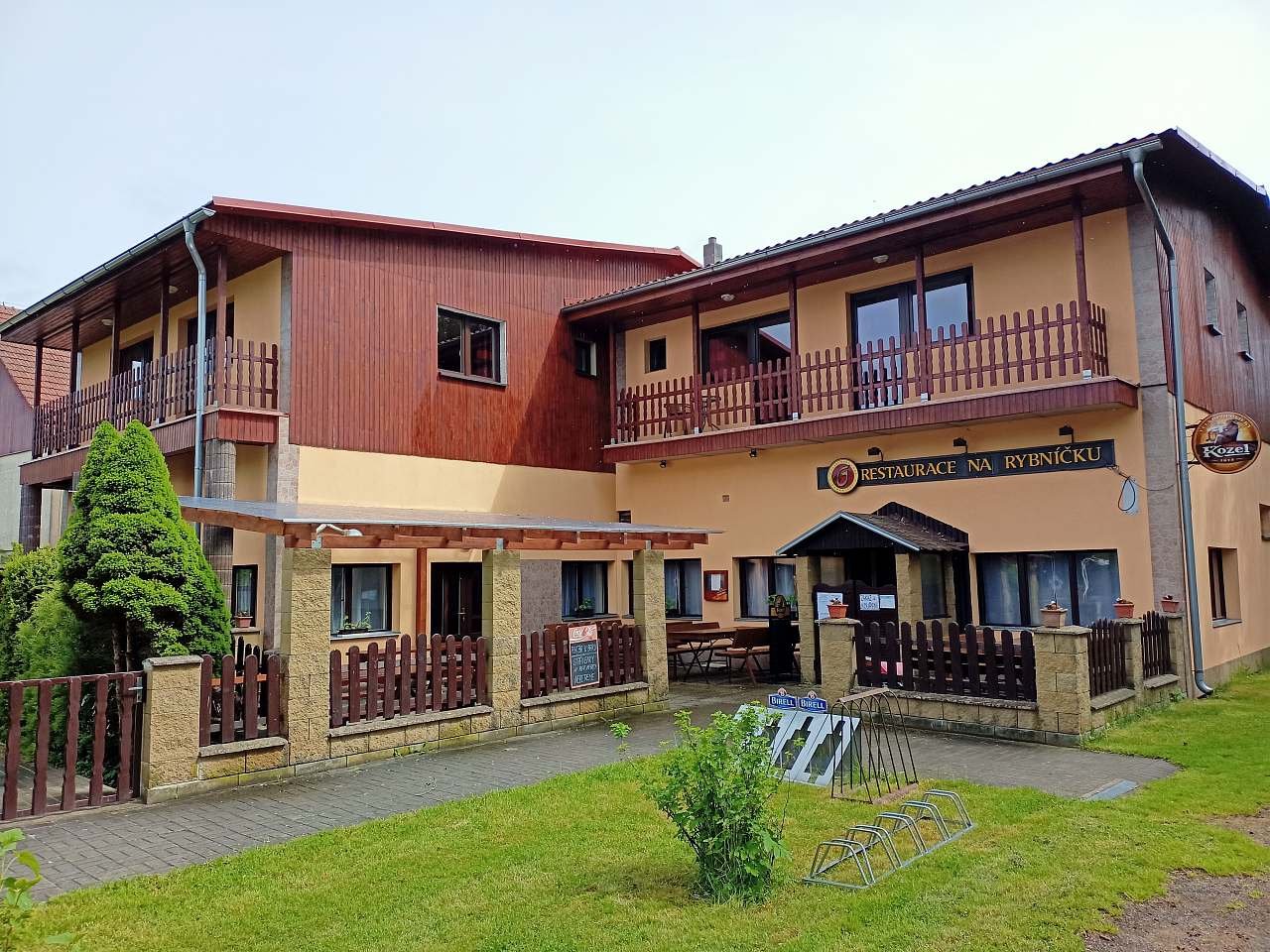 ubytování Provodínská pískovna - penzion u vody - Staré Splavy