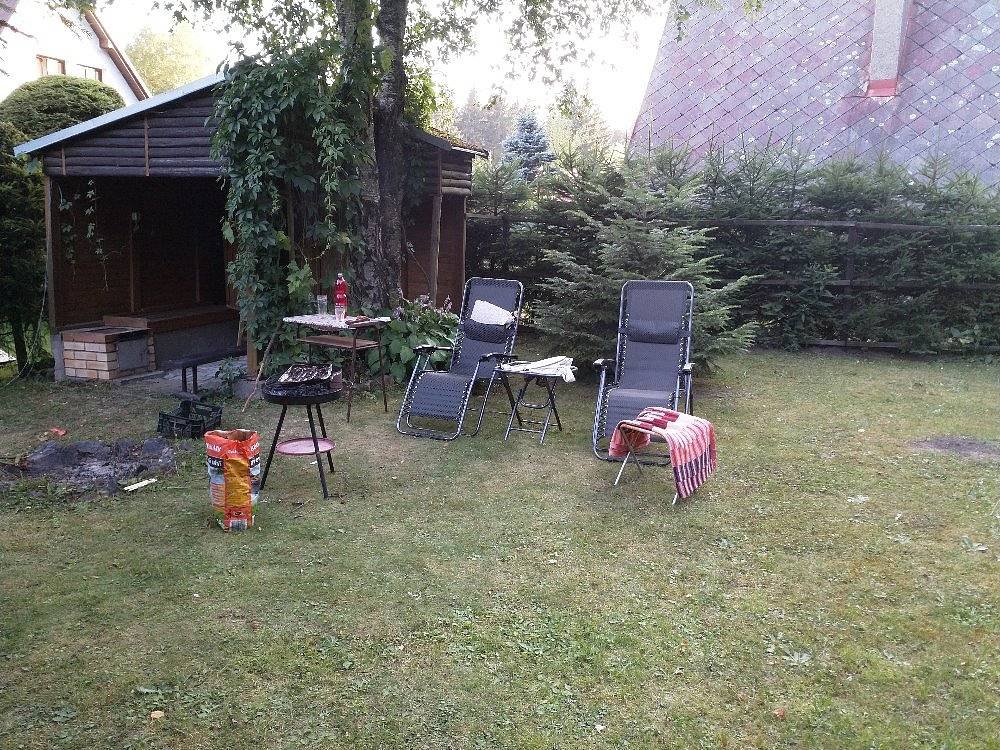 Pergola s udírnou, ohniště a posezení