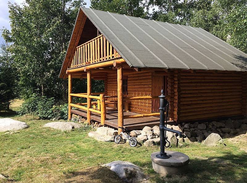 pohled na srub od jihu