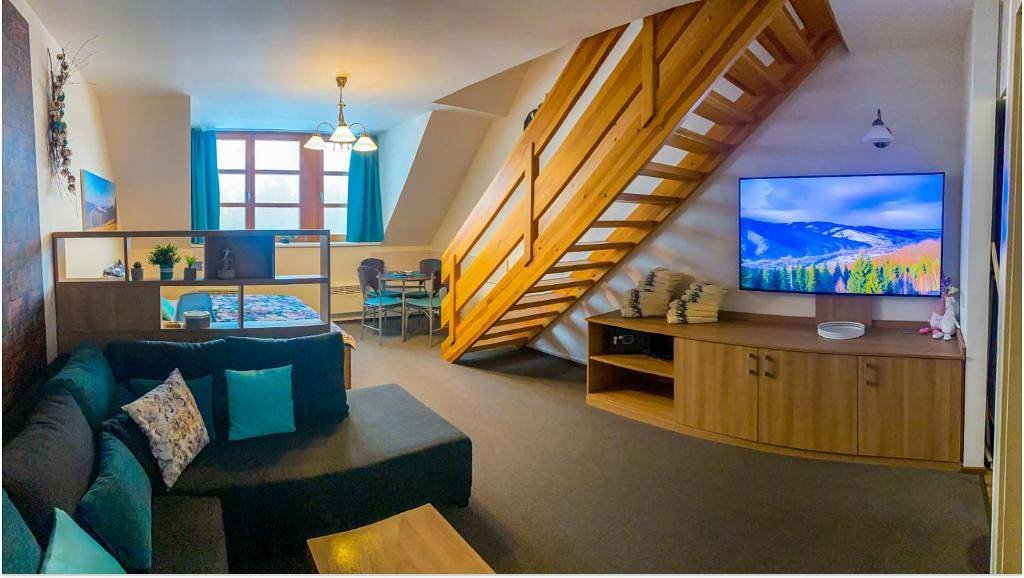 Prostorný obývací pokoj