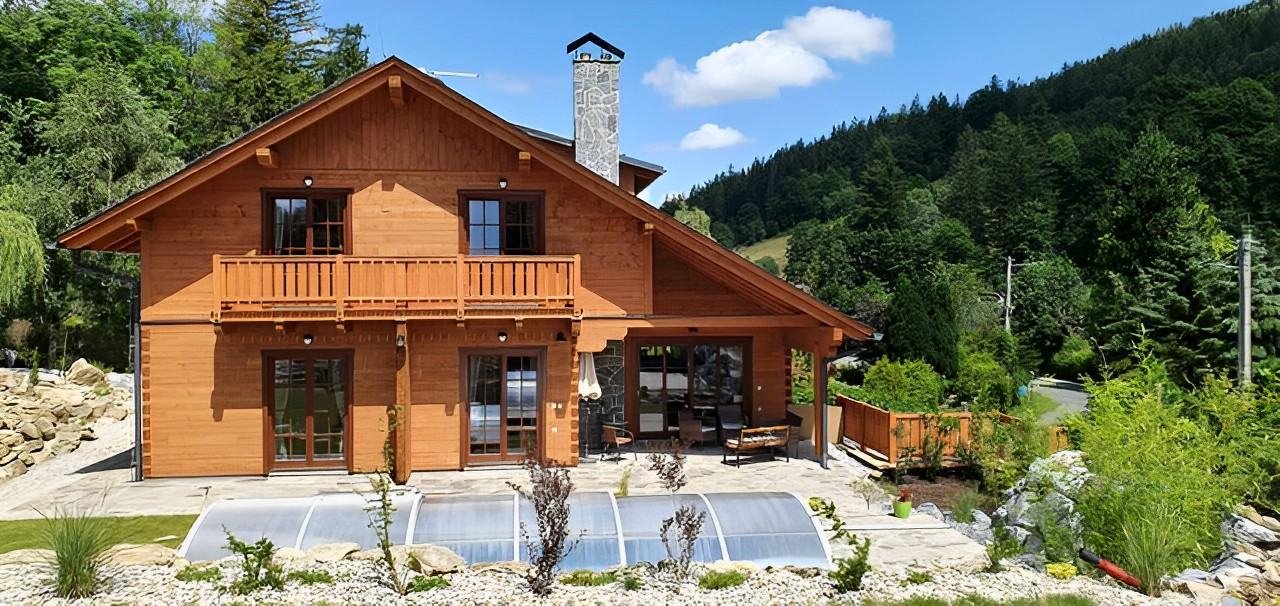 Roubená chata Dřevěnka - Ludvíkov - Jeseníky