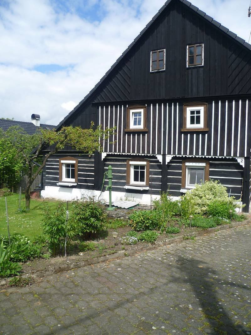 Roubenka nedaleko Máchova jezera