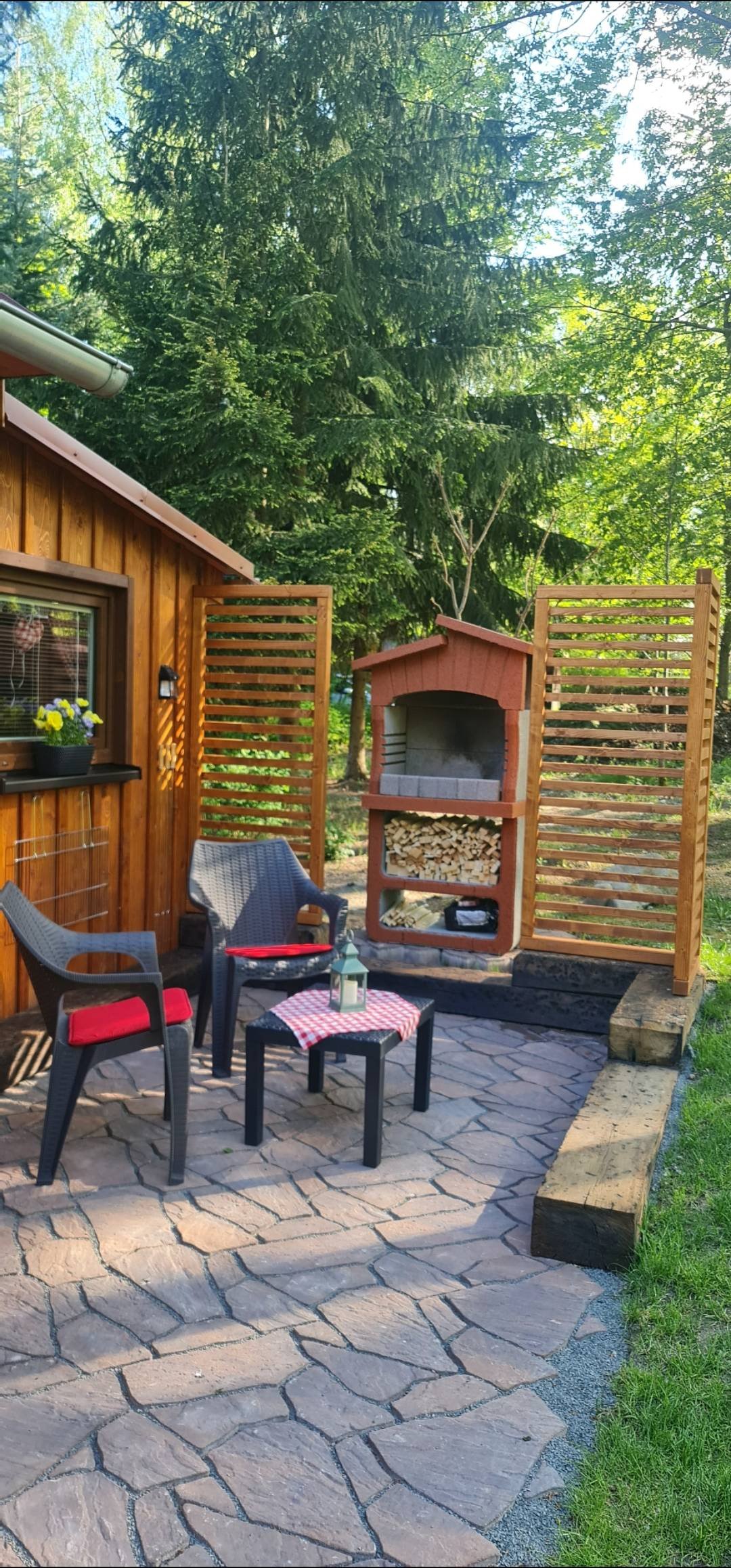 Venkovní krb na terase