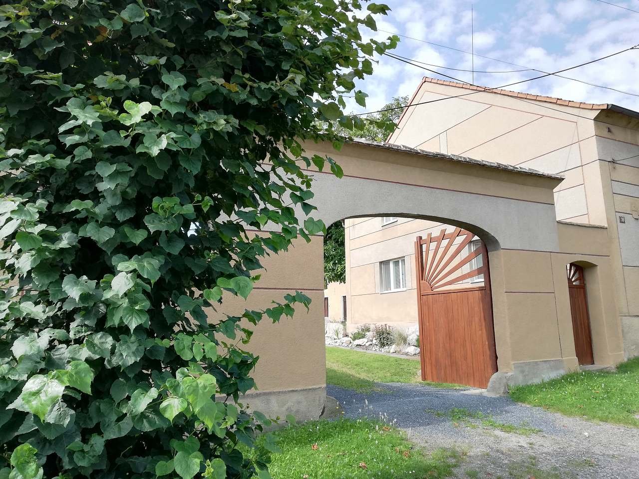 Ubytování Na návsi - statek - Bzová - Okolí Prahy