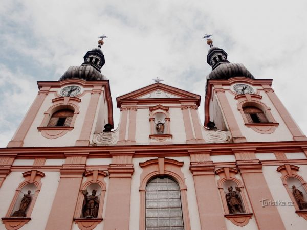 Barokní kostel Nanebevzetí Panny  Marie v Kojetíně - tip na výlet