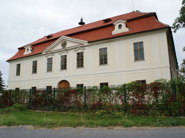 Bečváry – barokní zámek Roberta Kodyma