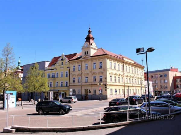 Benešov, Masarykovo náměstí. - tip na výlet