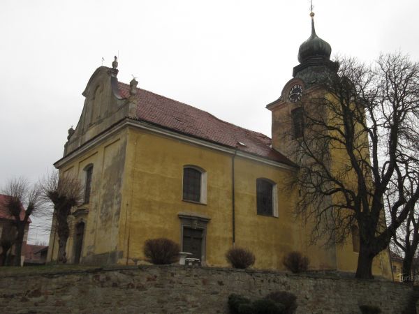 Cerhovice - kostel sv. Martina - tip na výlet