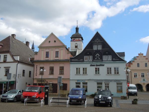 Česká Kamenice, město bývalého pohraničí