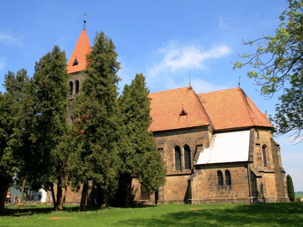 Damníkov - kostel sv. Jana Křtitele