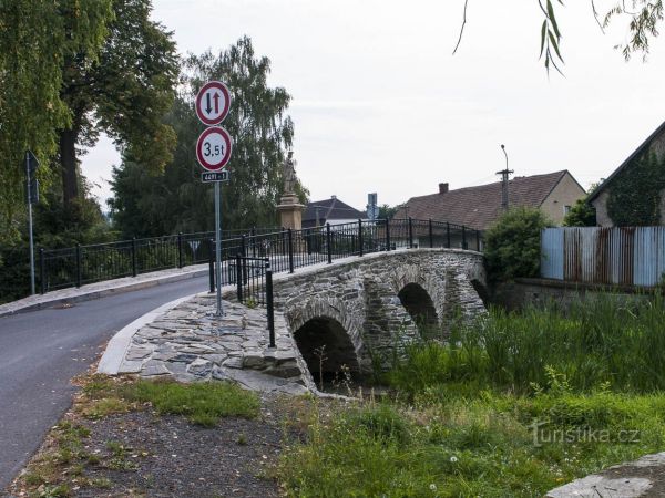 Dlouhá Loučka – Kamenný most