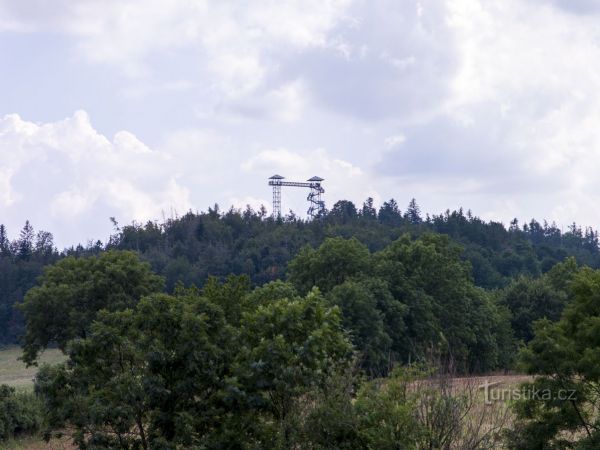 Dvě věže (Hraniční vrch u Města Albrechtic) - tip na výlet