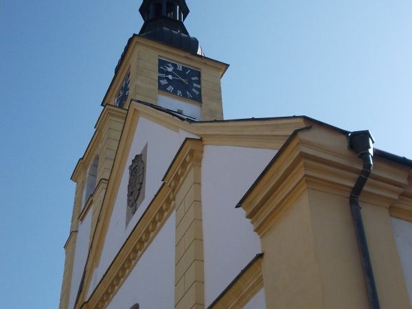 Hradec nad Moravicí - kostol sv. Petra a Pavla - tip na výlet