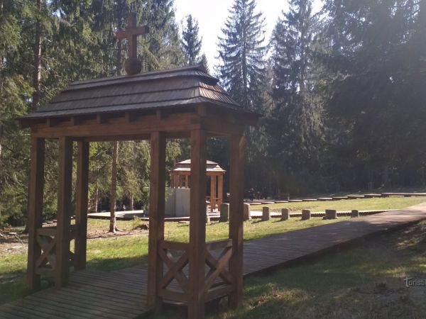Hřbitov zajateckého tábora Jindřichovice