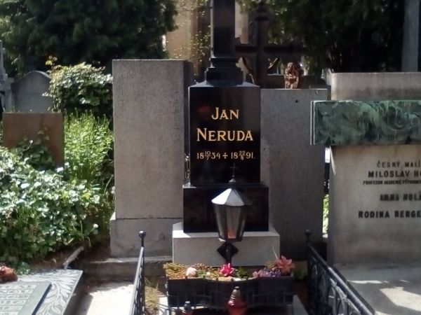 Hrob Jana Nerudy