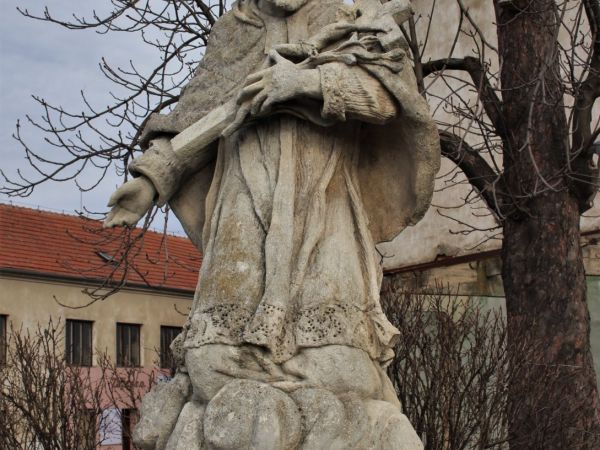 Hrušovany nad Jevišovkou - socha sv. Jana Nepomuckého u mlýna