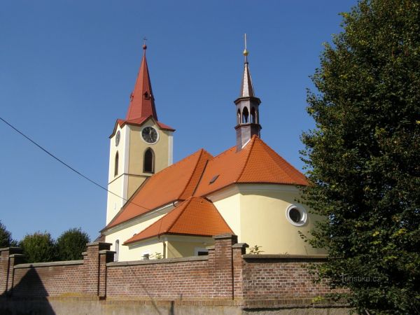 Jasenná - kostel svatého Jiří - tip na výlet