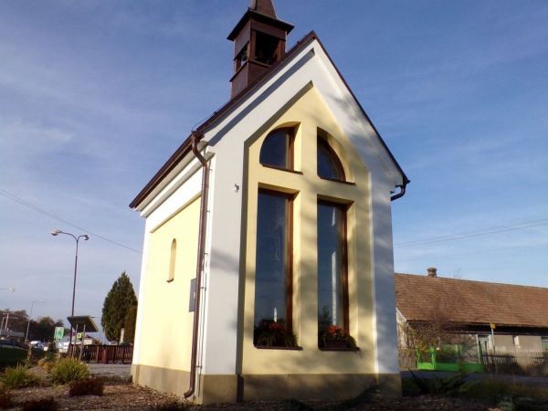 Kaple sv. Anežky České ve Chvojenci