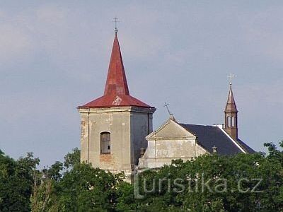 Klobuky - Kostel sv. Vavřince