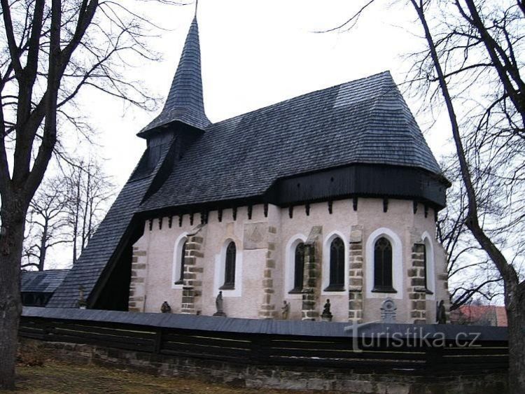 Kočí - dřevěný kostel - tip na výlet
